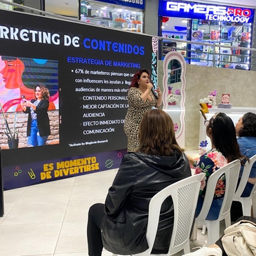 2024 mes de la mujer 1